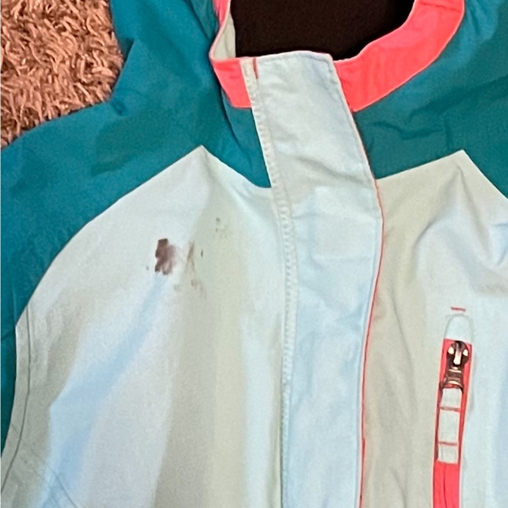 Snow skiing jacket